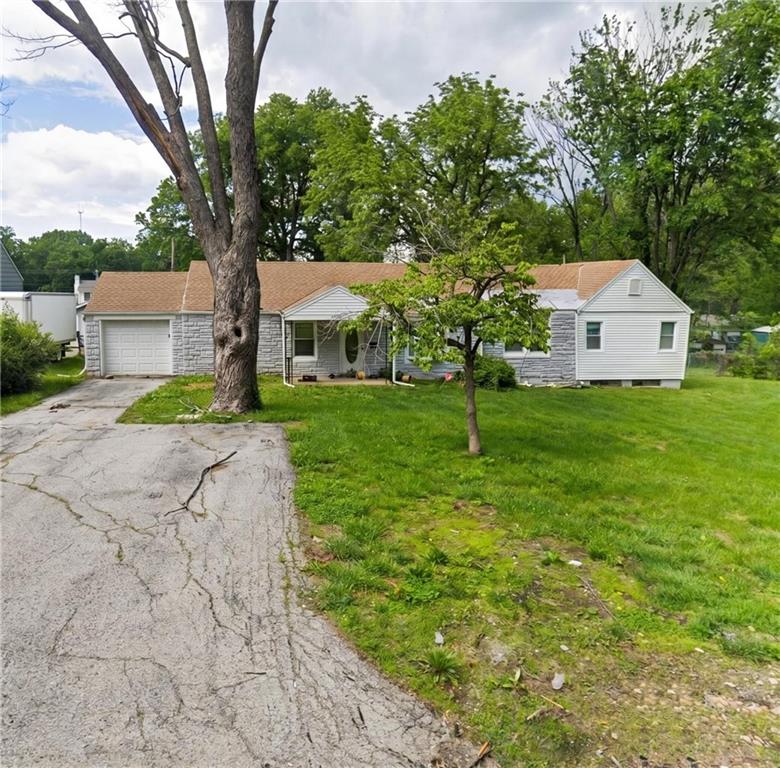9622 Linwood Boulevard — photo