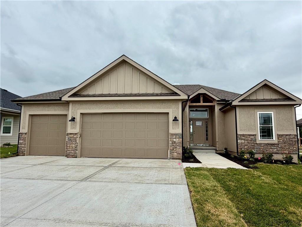 504 Skyview Lane — photo
