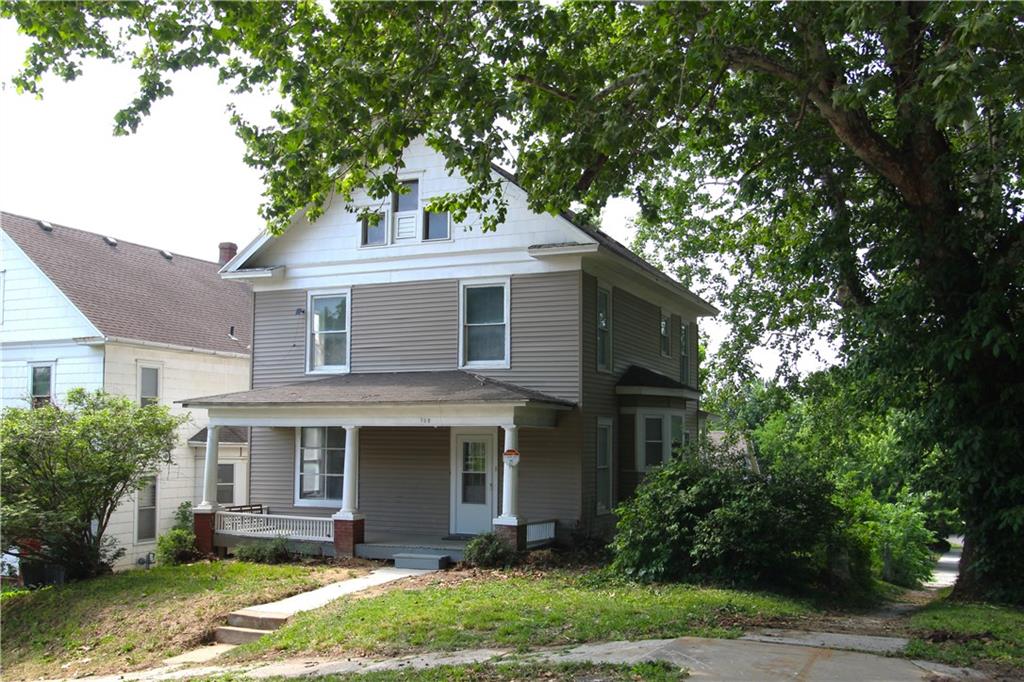 702 McDonald Street — photo