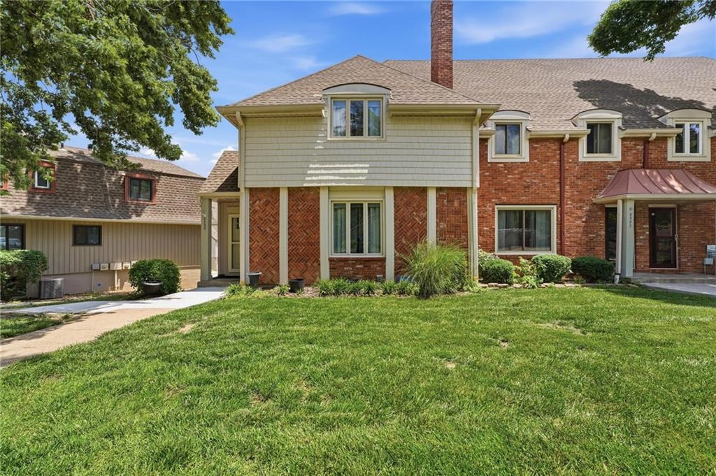 8399 Waukomis Drive — photo