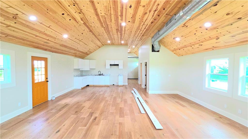 11345 Tucker Road — photo