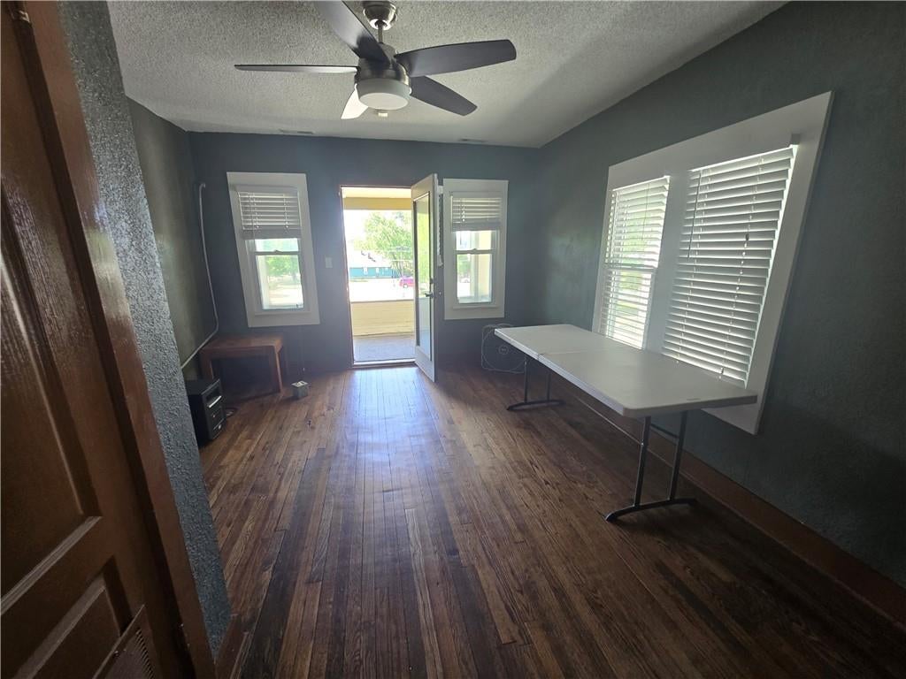 1118 E 45th Street Fl1 and Fl2 — photo