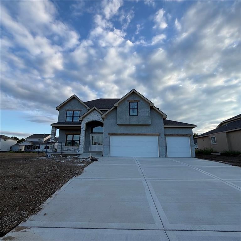 2308 Foxtail Drive — photo