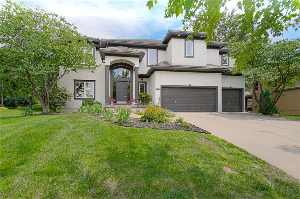 9129 Redbud Lane — photo