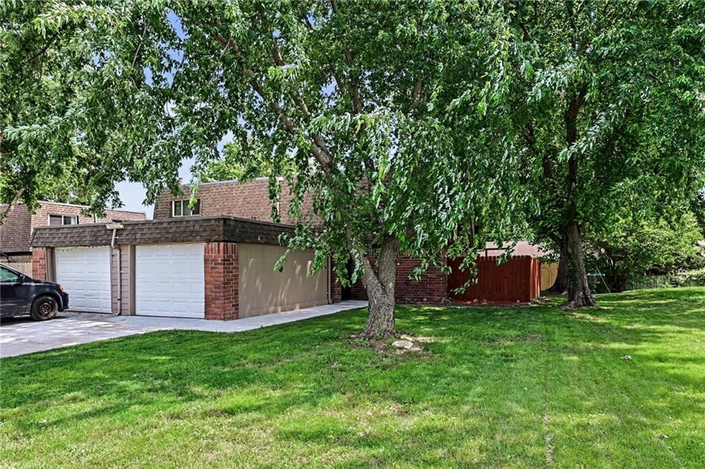 3729 Brush Creek Drive — photo