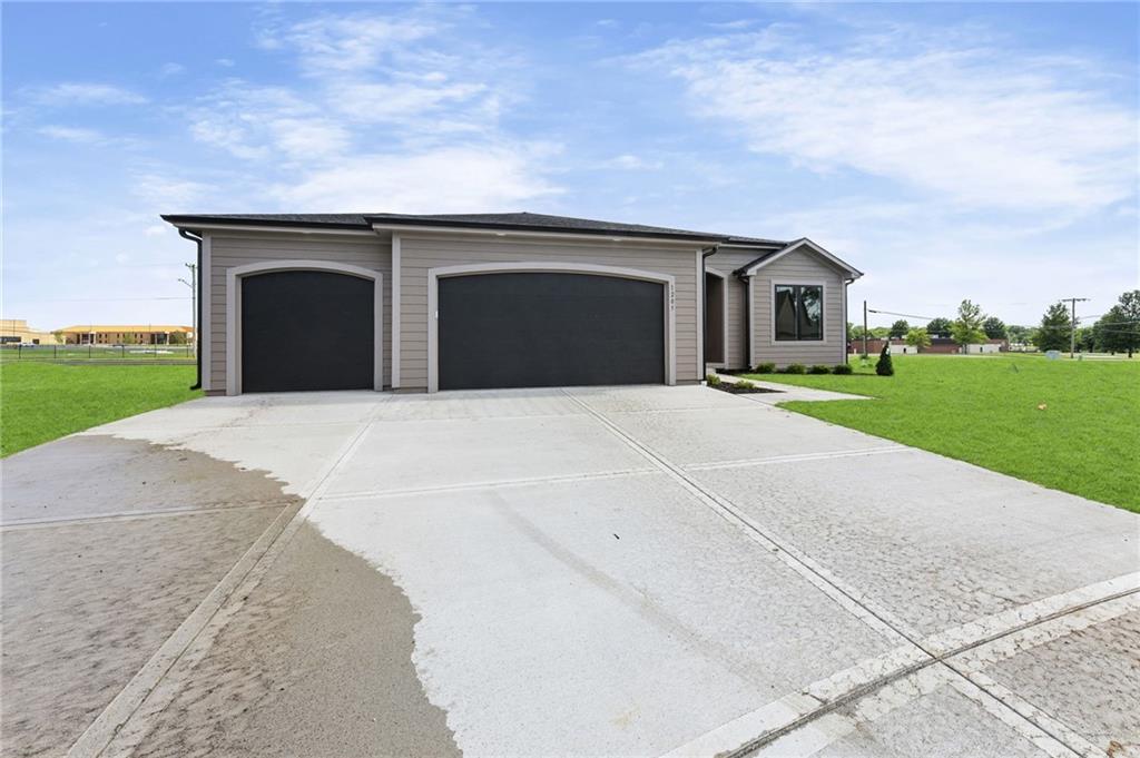 1205 Cottonwood Court — photo