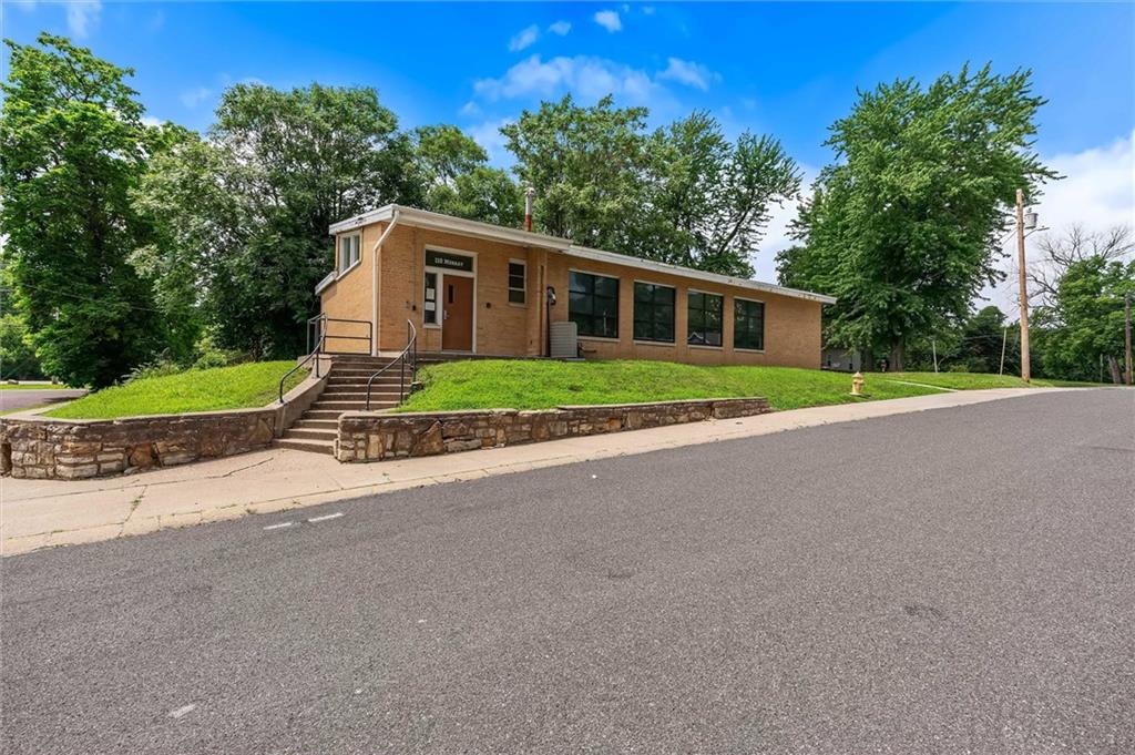 110 Murray Drive — photo