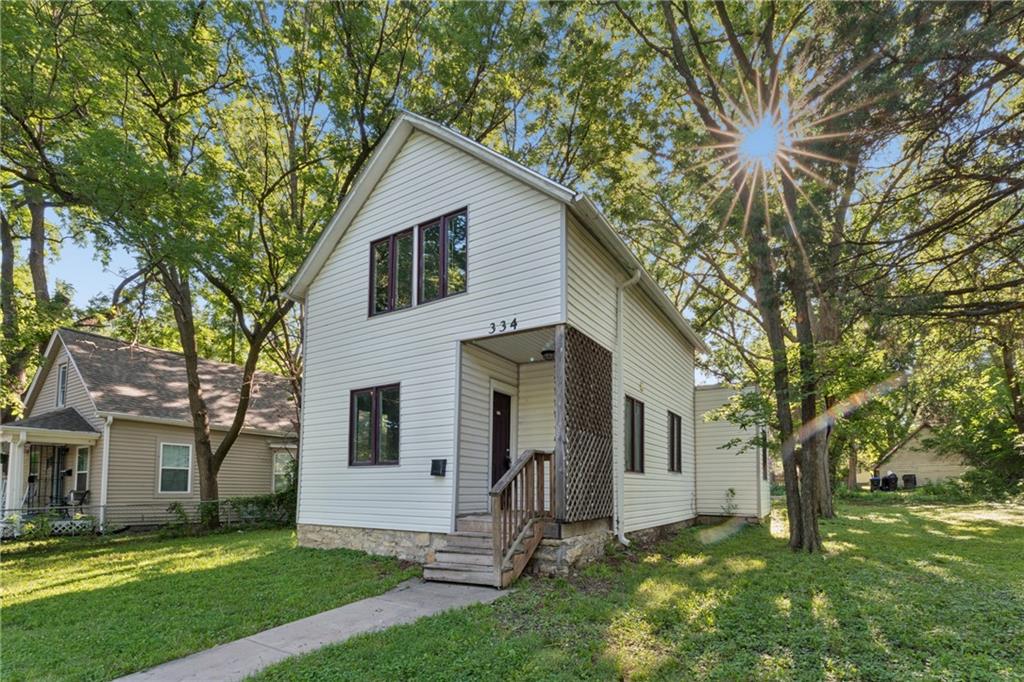 334 SW Orchard Street — photo