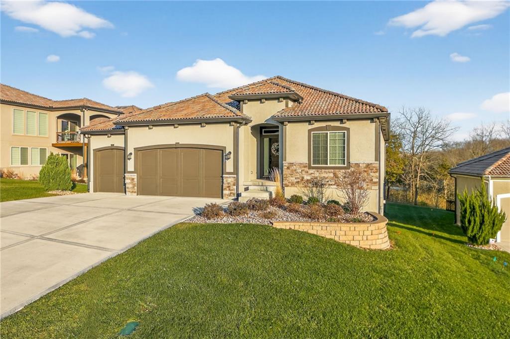 433 NW Kaylea Court — photo