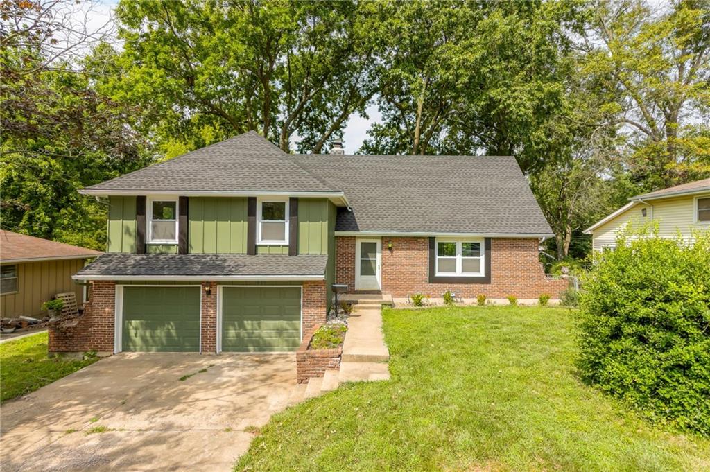 1006 Orrington Place — photo