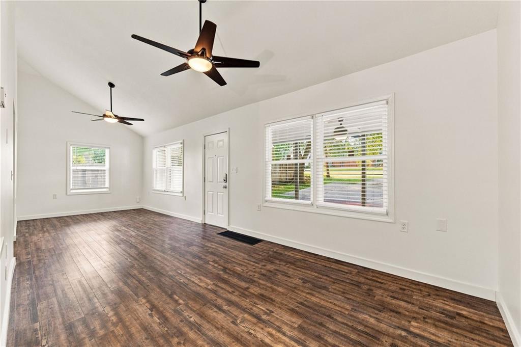 5529 Outlook Street — photo