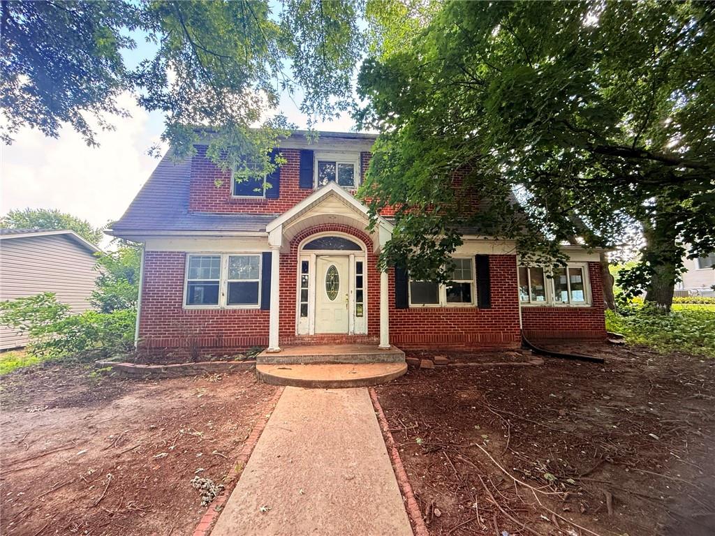 715 Franklin Place — photo