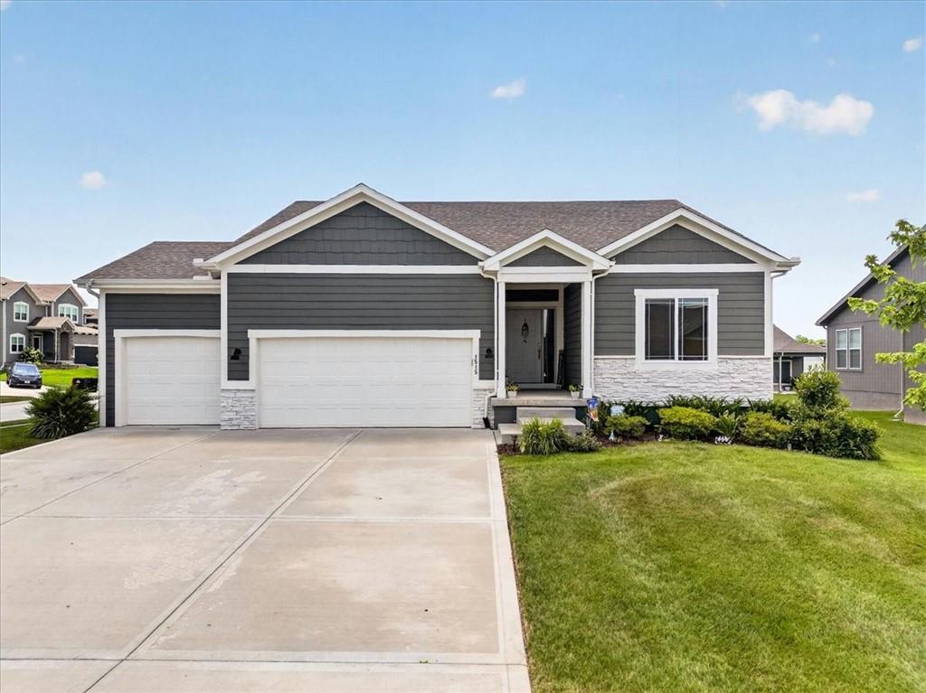 1515 SW Arbor Valley Drive — photo