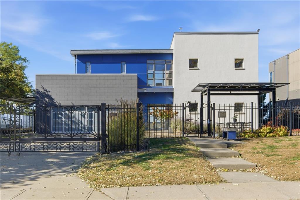 1520 Jarboe Street — photo