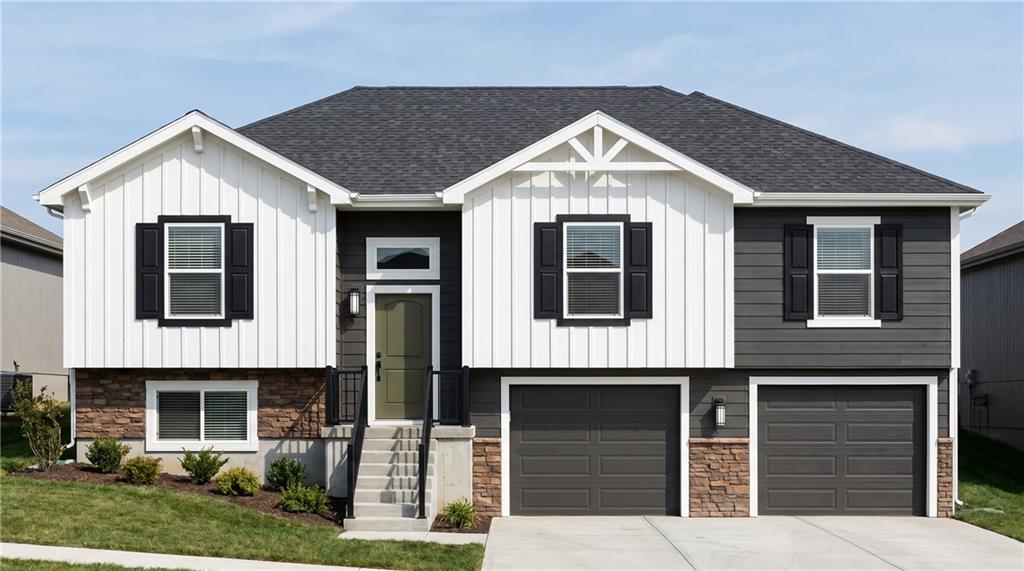 706 Red Clover Court — photo
