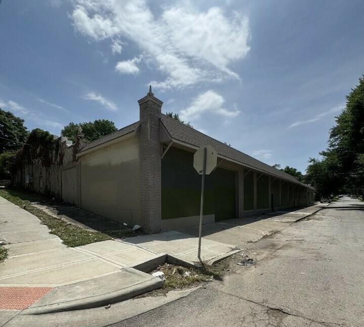 1701-17 Lister Avenue — photo