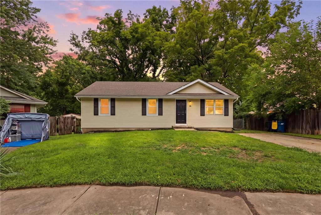 15 Brooks Court — photo