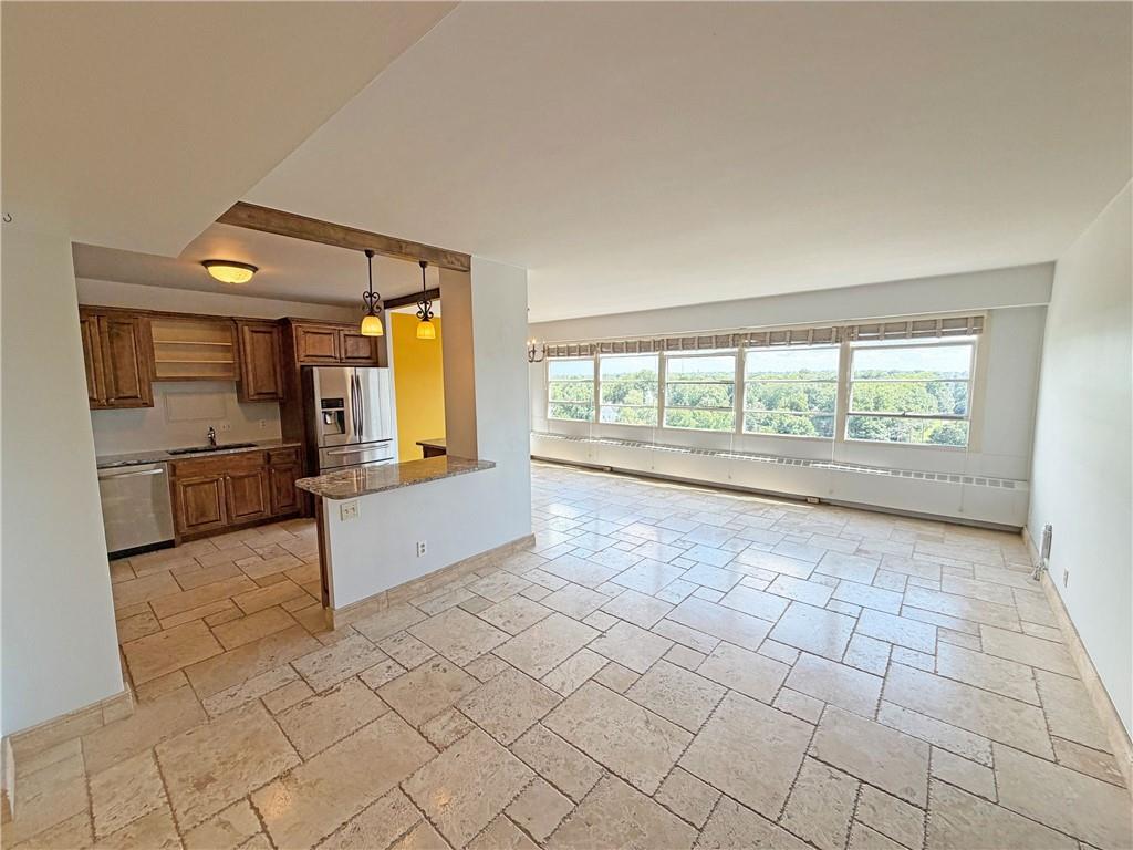 333 W Meyer Boulevard 1215 — photo