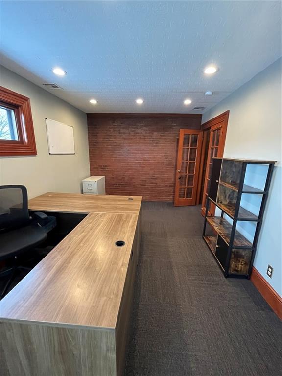2526 Holmes Street — photo