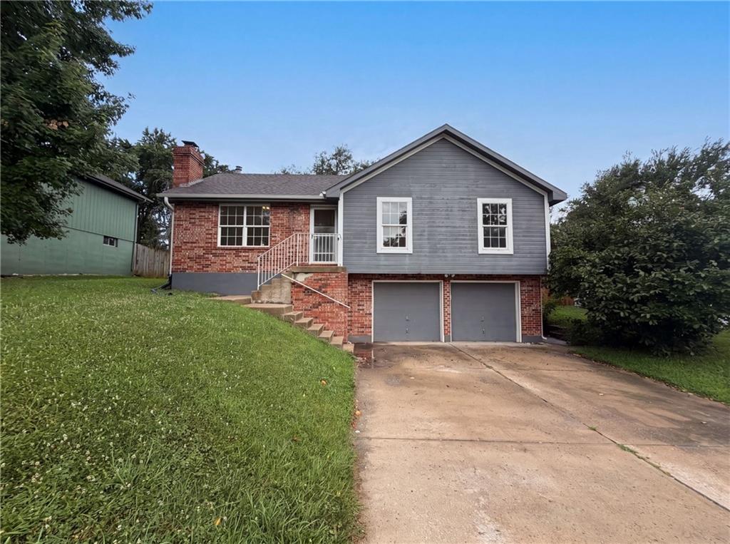 1706 N Lazy Branch Road — photo