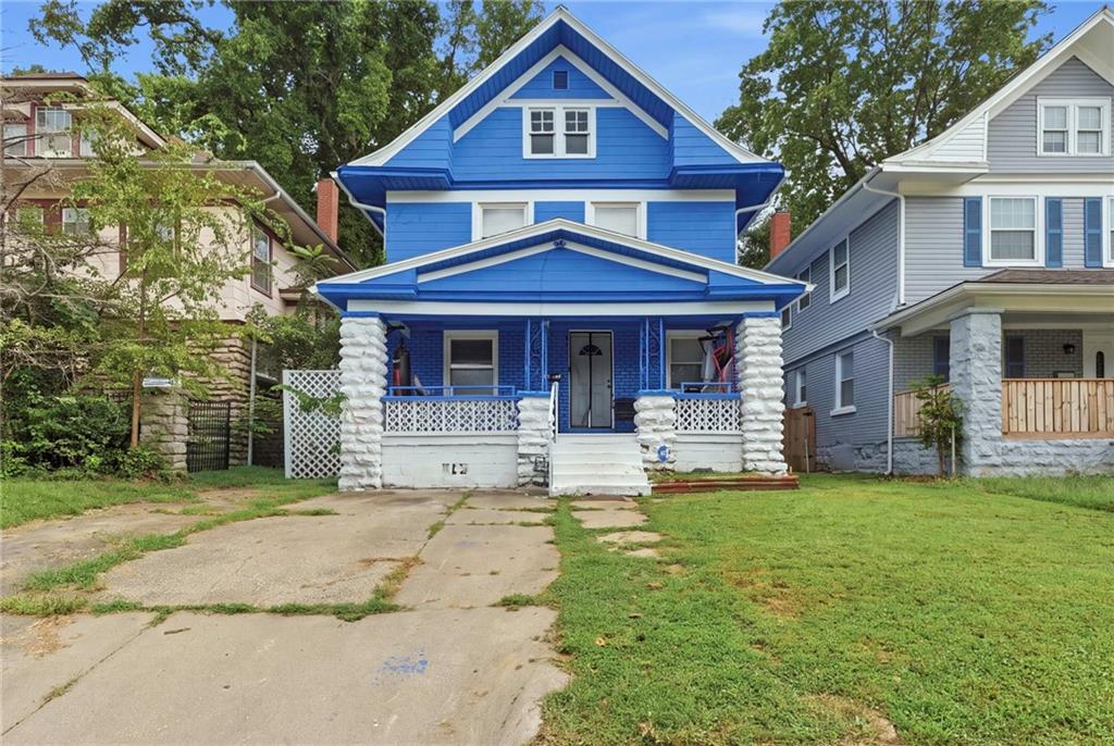 3249 Victor Street — photo