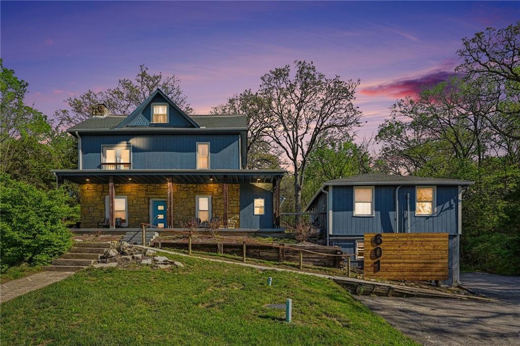 601 Kaw Drive — photo