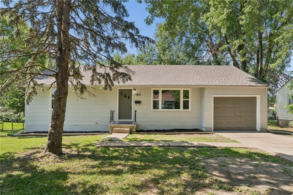 1211 NE 67th Place — photo