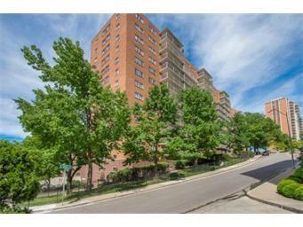 310 W 49 Street 101 — photo
