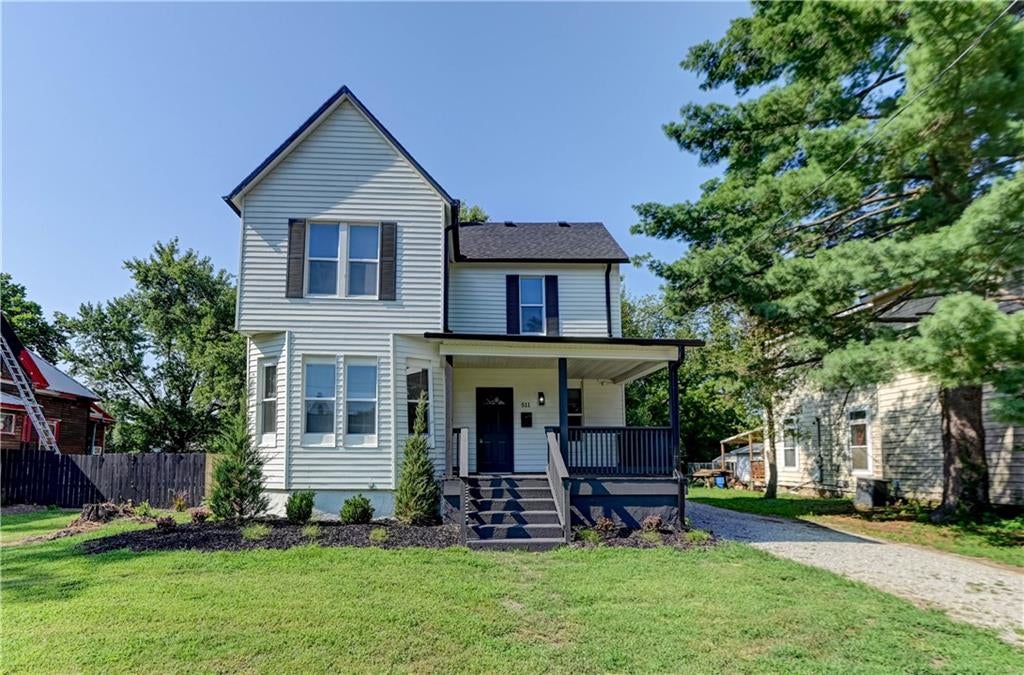 511 E Green Street — photo