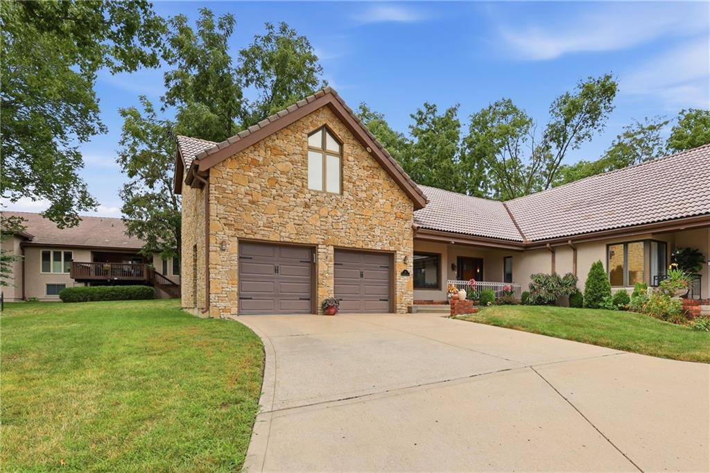 10 The Woodlands N/A — photo