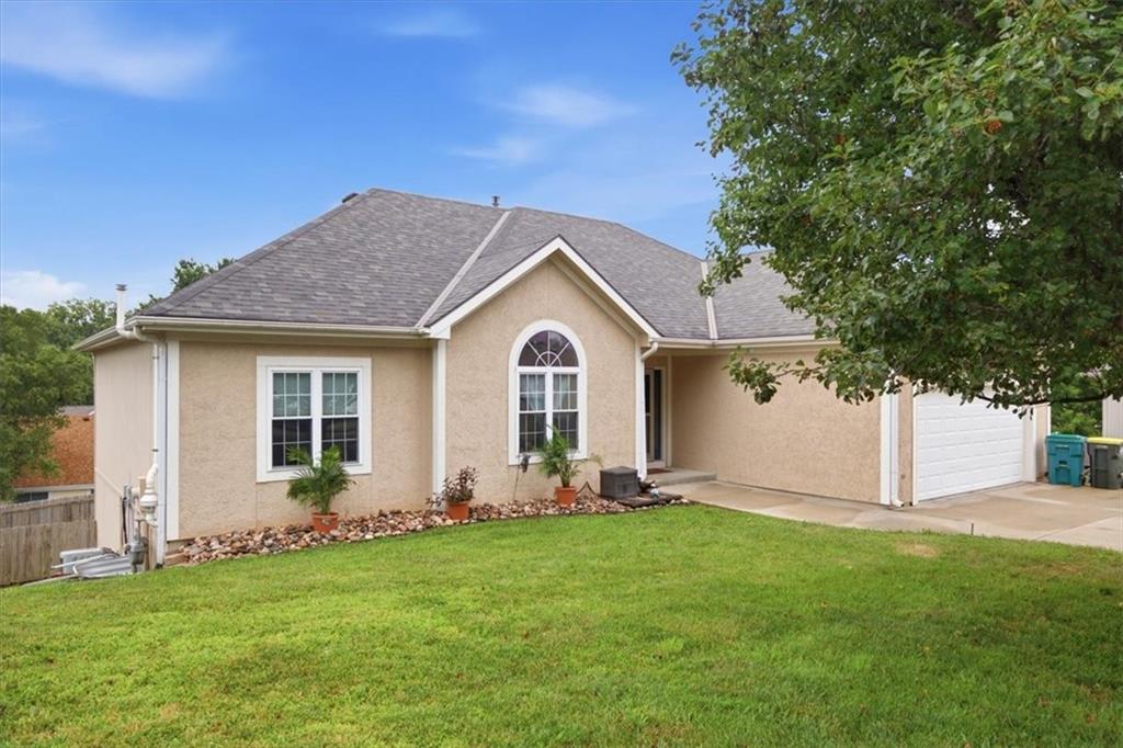 413 Hillbrook Court — photo