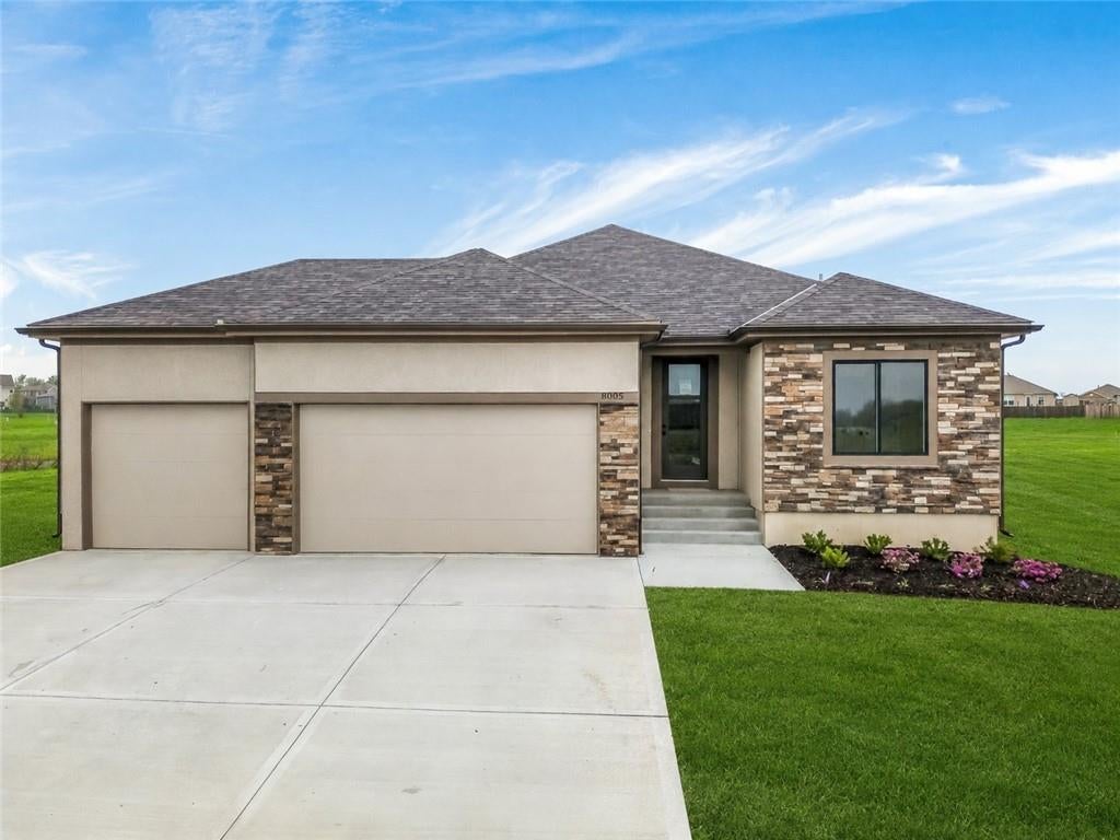 8004 SE Hoot Owl Street — photo