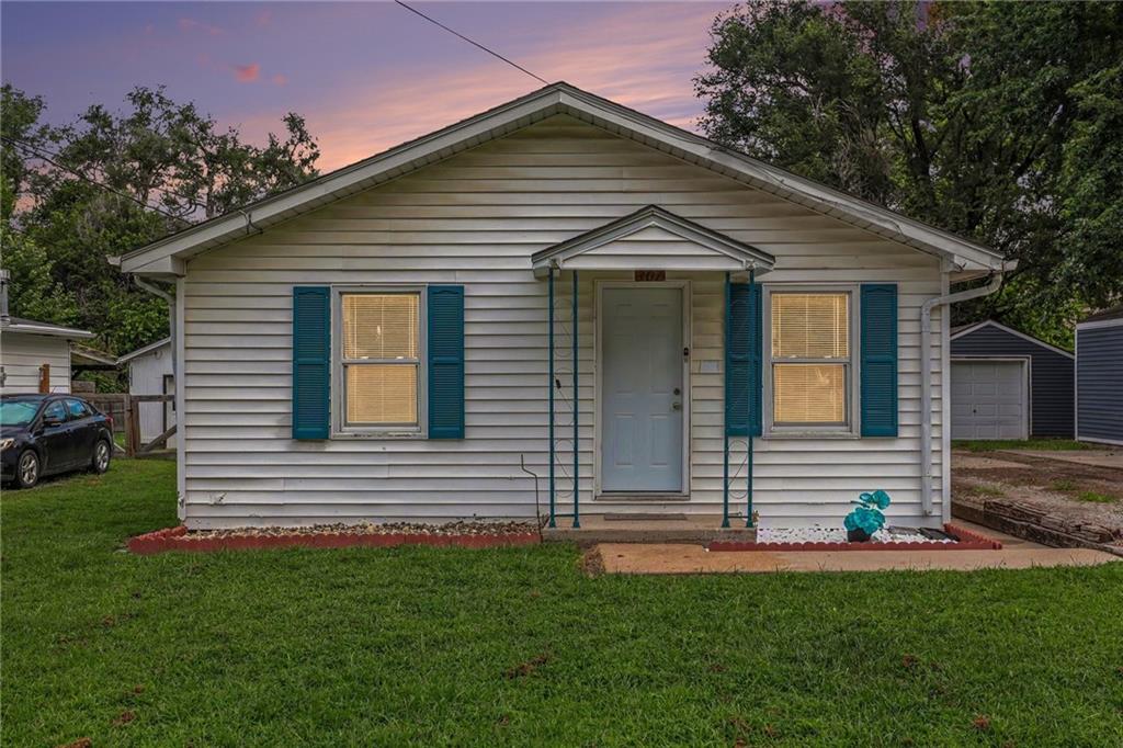 307 W Walter Lane — photo