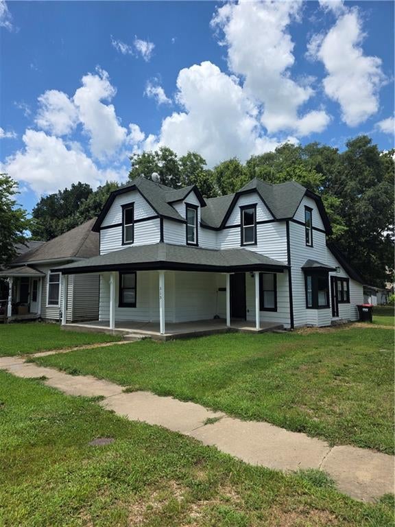 315 W 3rd Avenue — photo