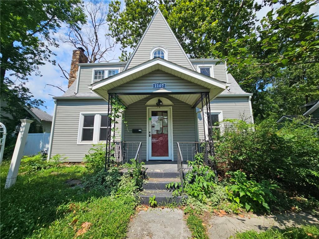 1107 S Maple Street — photo