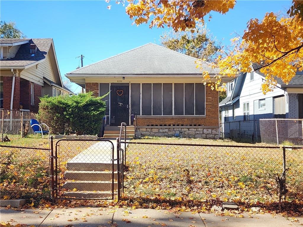 5132 Olive Street — photo