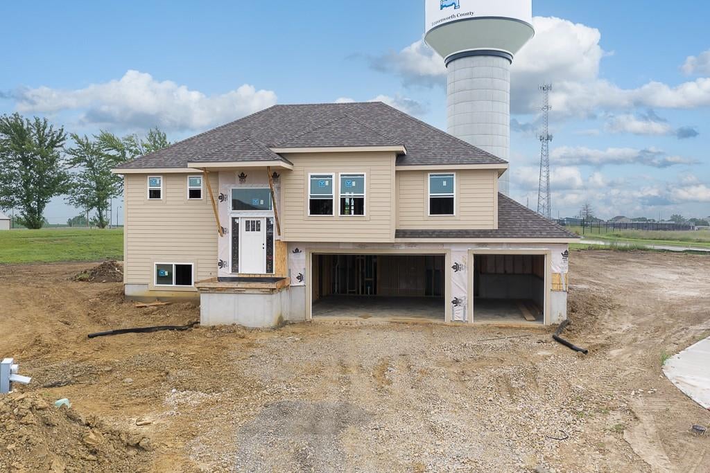 15589 Sheridan Court — photo