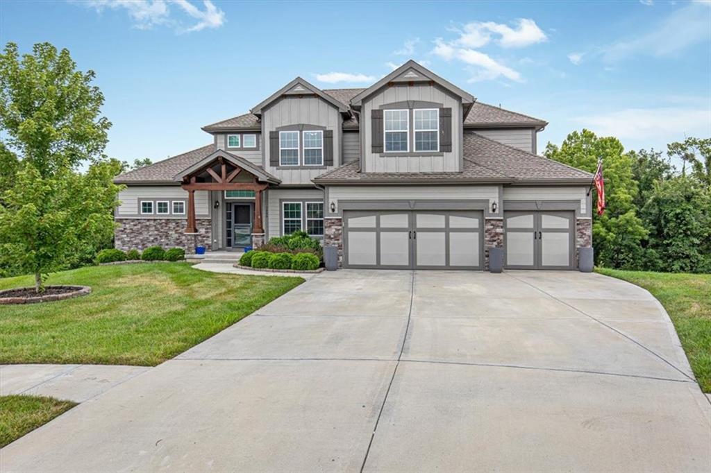 1208 N Silverleaf Court — photo