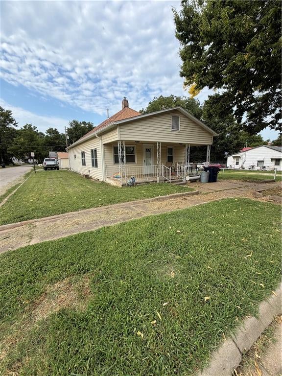800 E Hill Street — photo