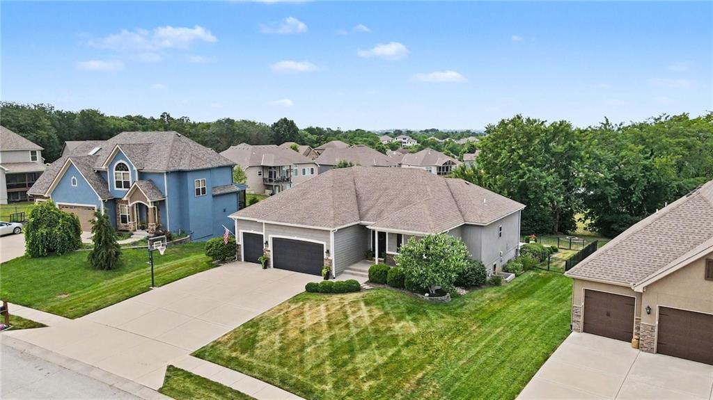 701 Indian Trail Court — photo