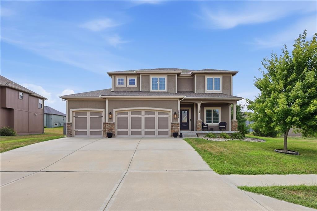 1729 Cambridge Circle — photo