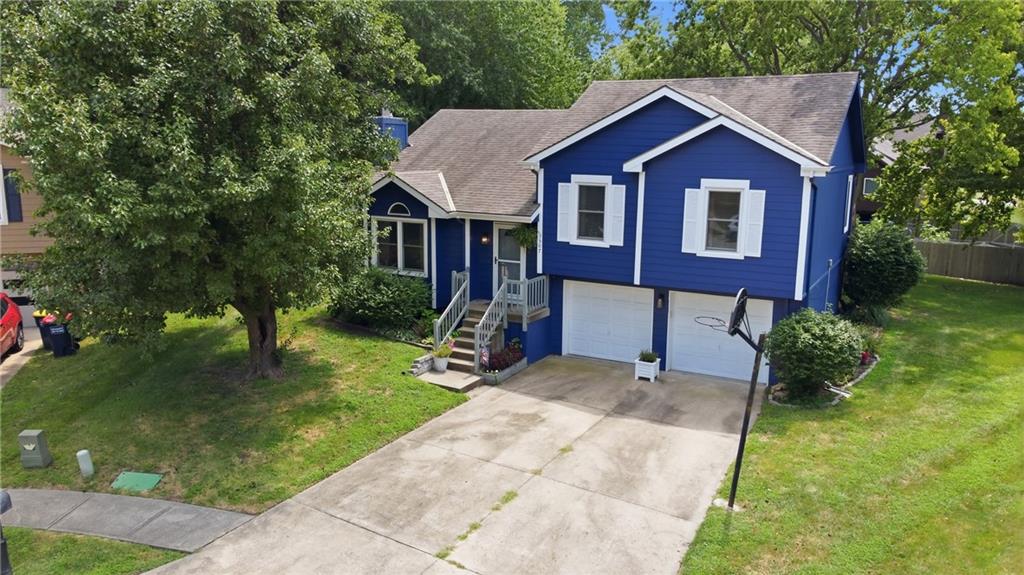 1507 Emerald Circle — photo