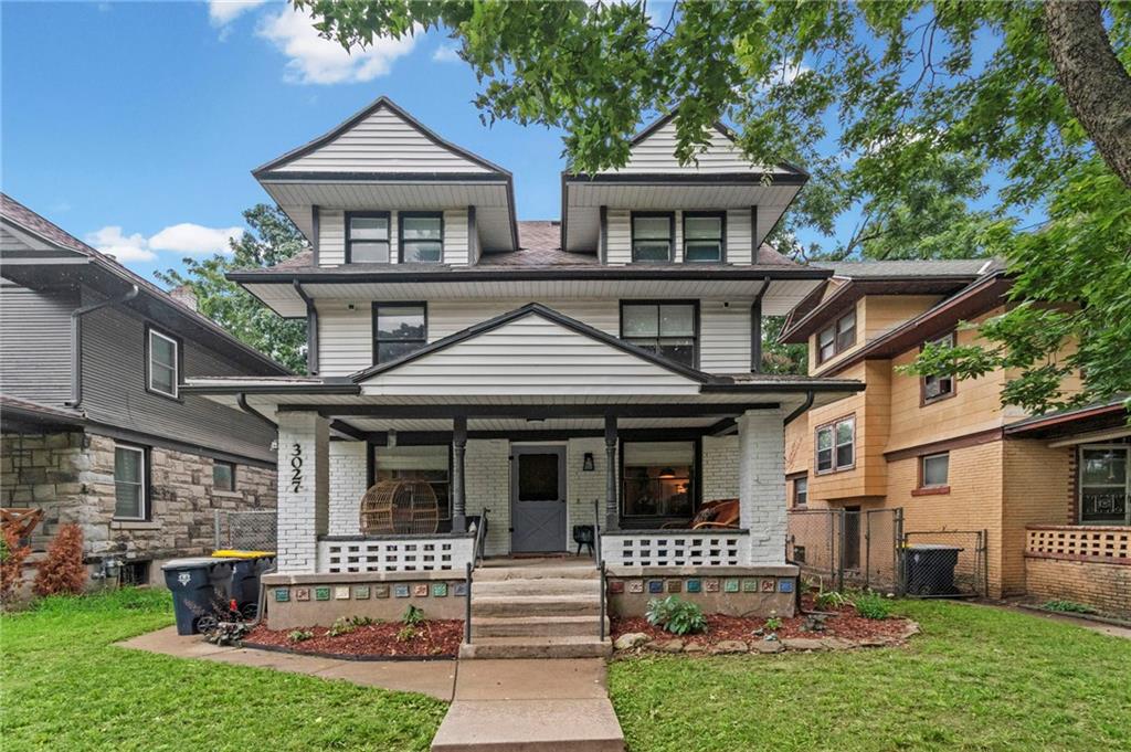 3027 Charlotte Street — photo