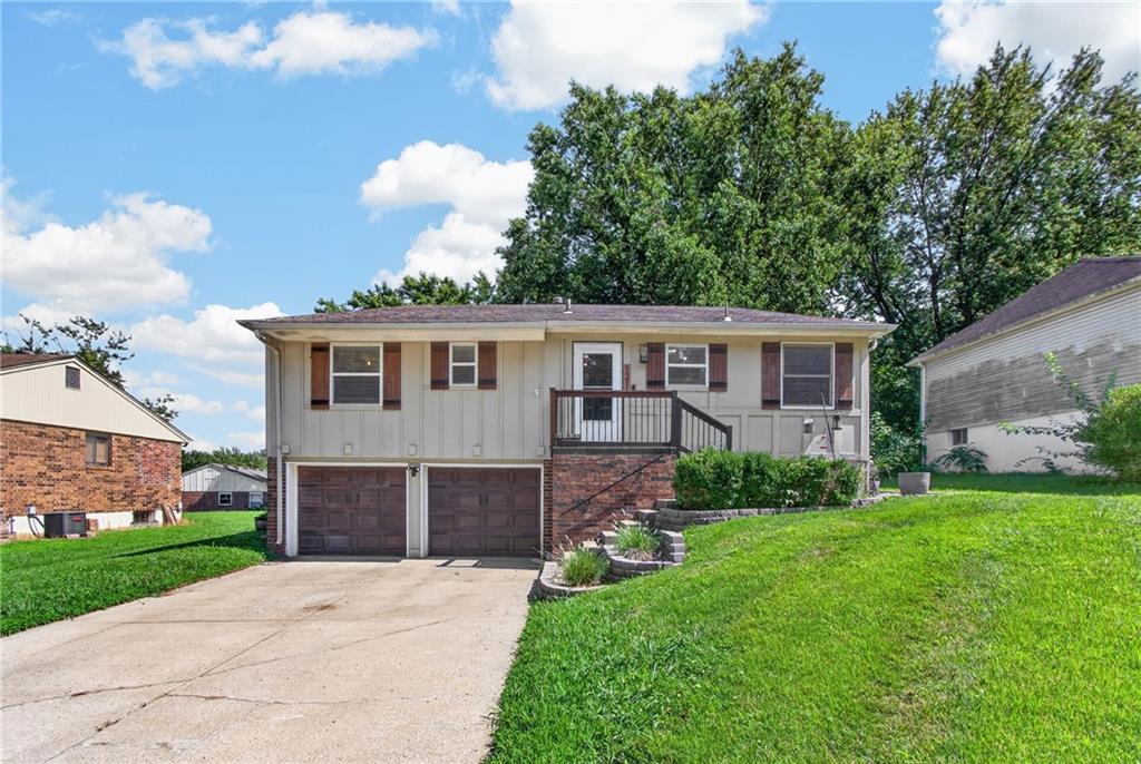 1216 NW Somerset Court — photo