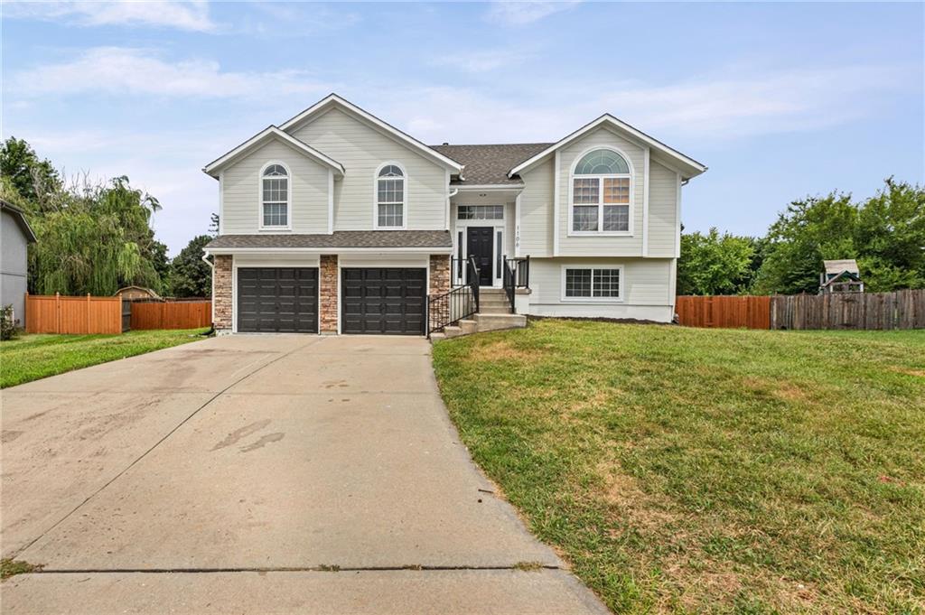1106 Creekside Court — photo
