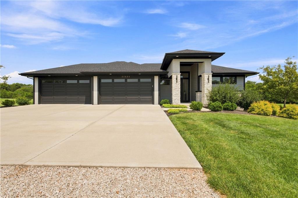 21431 Deer Ridge Drive — photo