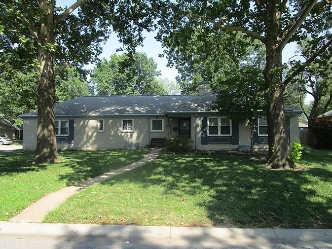 600 S Edgemere Drive — photo