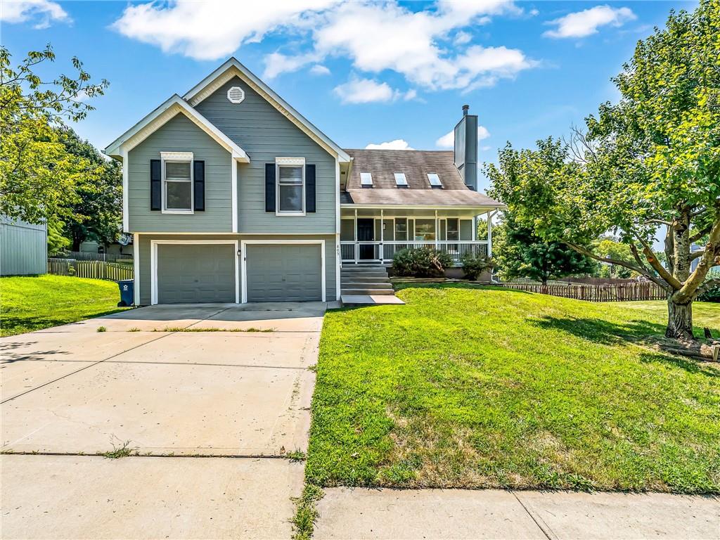 805 Black Oak Drive — photo