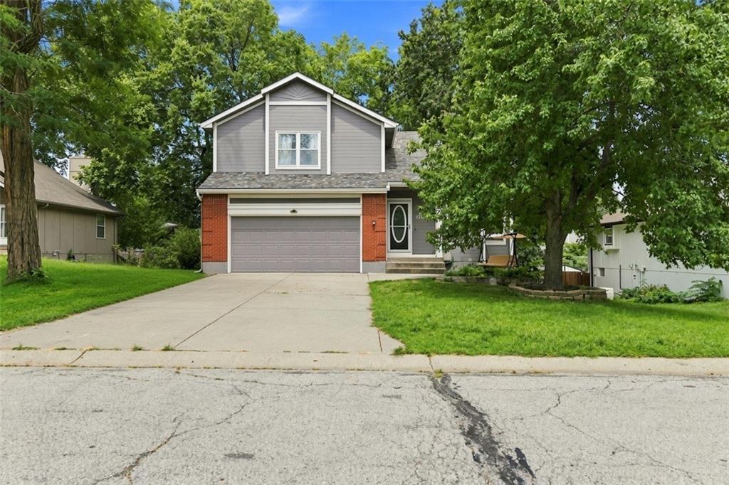 1207 SW Eastman Court — photo