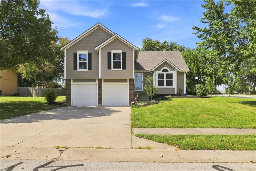 1702 Goose Creek Court — photo